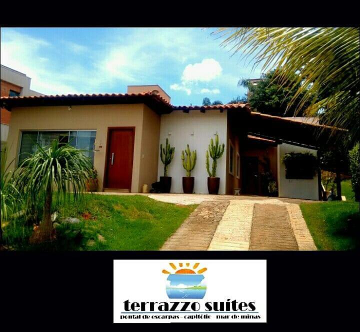 Terrazzo Suites Capitólio Exterior foto